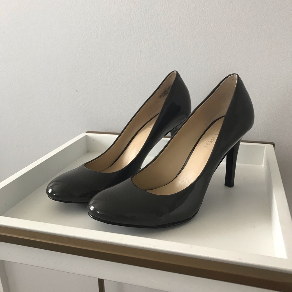 Nine West dark grey high heals